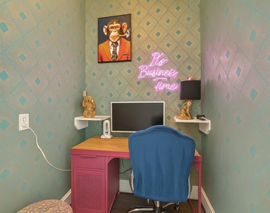 2506 Mckinney Street - Photo Thumbnail 24