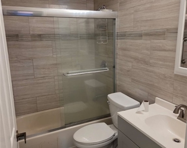 16580 Ginger Lane - Photo Thumbnail 8