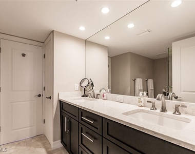9375 Gulf Shore Drive - Photo Thumbnail 15