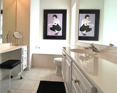 5477 Freeport Lane - Photo Thumbnail 11