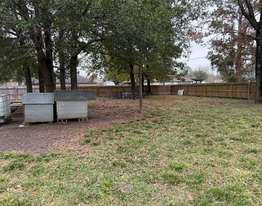 3003 Vega Street - Photo Thumbnail 10