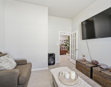 6618 Nichols Landing - Photo Thumbnail 33