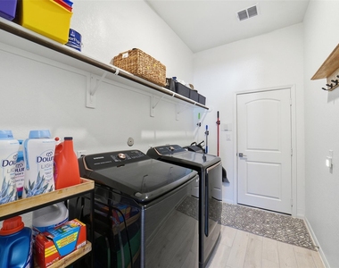 6618 Nichols Landing - Photo Thumbnail 43