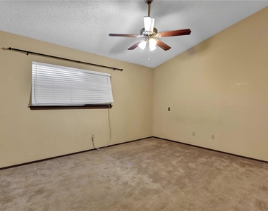 3115 River Valley Drive - Photo Thumbnail 12