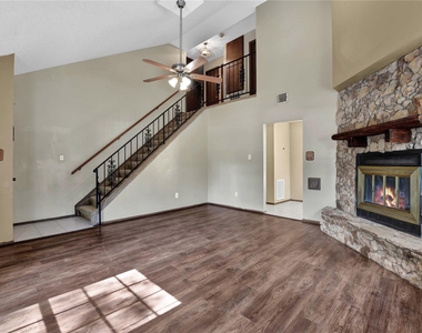 3115 River Valley Drive - Photo Thumbnail 3