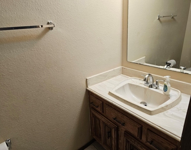 3115 River Valley Drive - Photo Thumbnail 18