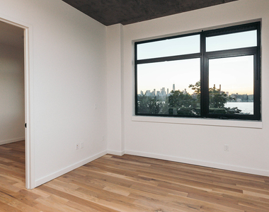 44 Kent Street - Photo Thumbnail 3