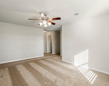 15524 Marina Drive - Photo Thumbnail 15