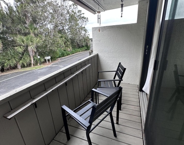 100 Coral Way E - Photo Thumbnail 18