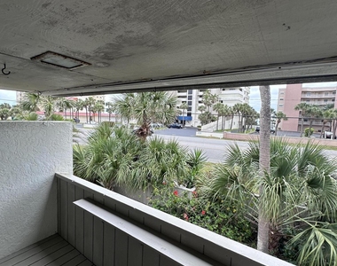 100 Coral Way E - Photo Thumbnail 13
