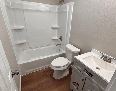 8546 Talton Street - Photo Thumbnail 4