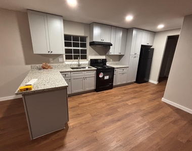 8546 Talton Street - Photo Thumbnail 3