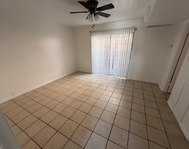 820 W Alabama Street - Photo Thumbnail 4