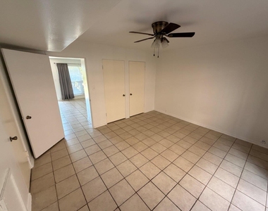 820 W Alabama Street - Photo Thumbnail 3