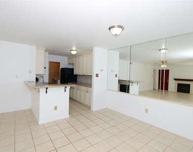 10639 Braes Bend Drive - Photo Thumbnail 4