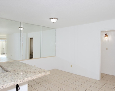 10639 Braes Bend Drive - Photo Thumbnail 2