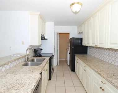 10639 Braes Bend Drive - Photo Thumbnail 1