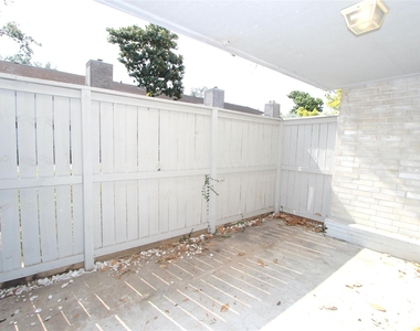 10639 Braes Bend Drive - Photo Thumbnail 17