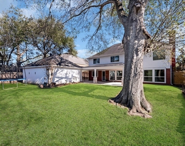 4422 Warwick Drive - Photo Thumbnail 29