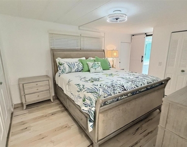 667 Sugar Palm Street - Photo Thumbnail 16