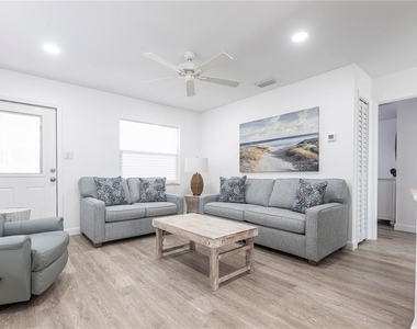 6020 Midnight Pass Road - Photo Thumbnail 6