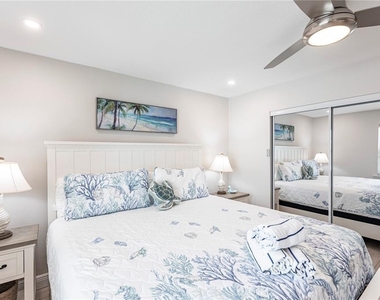 6020 Midnight Pass Road - Photo Thumbnail 21