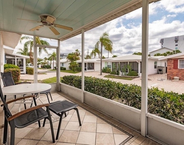 6020 Midnight Pass Road - Photo Thumbnail 11