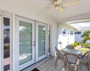 6020 Midnight Pass Road - Photo Thumbnail 20