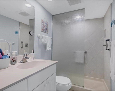 6154 Midnight Pass Road - Photo Thumbnail 6
