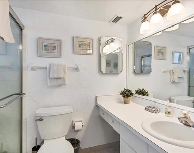 6154 Midnight Pass Road - Photo Thumbnail 9