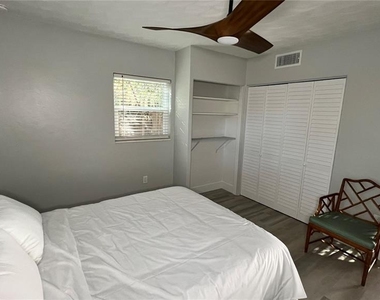 976 Tennessee Lane - Photo Thumbnail 6