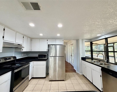 4398 Plumosa Street - Photo Thumbnail 3