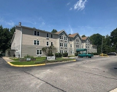 2139 Broadmoor Ave - Photo Thumbnail 4