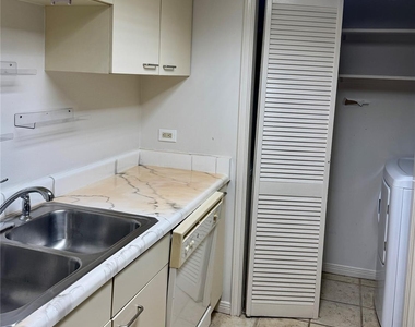 3525 Sage Road - Photo Thumbnail 7