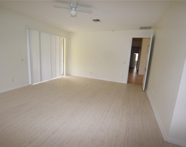 2604 Lutza Way - Photo Thumbnail 36
