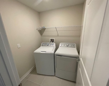 2896 Muller Oak Loop - Photo Thumbnail 15