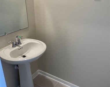 2896 Muller Oak Loop - Photo Thumbnail 6