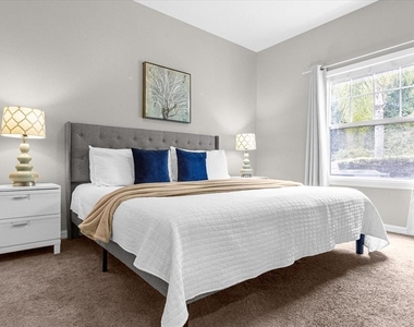 5350 Diplomat Court - Photo Thumbnail 13