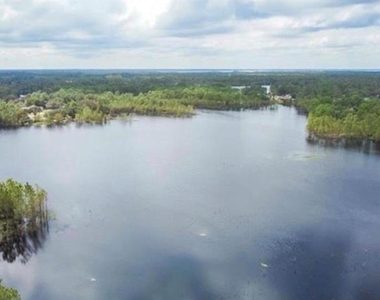548 Glen Haven Drive - Photo Thumbnail 3