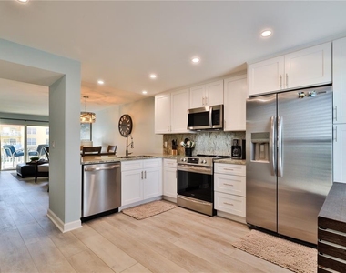 3801 S Atlantic Avenue - Photo Thumbnail 2