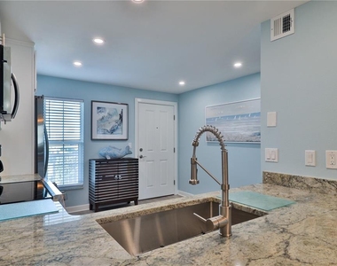 3801 S Atlantic Avenue - Photo Thumbnail 3