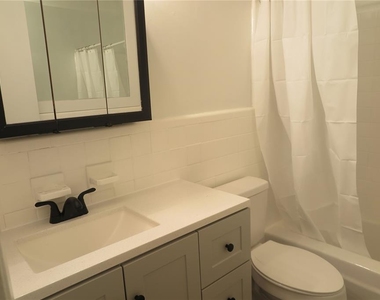509 Nw 19th Lane - Photo Thumbnail 7
