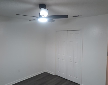 509 Nw 19th Lane - Photo Thumbnail 9