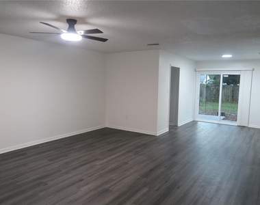 509 Nw 19th Lane - Photo Thumbnail 1
