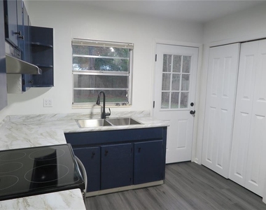 509 Nw 19th Lane - Photo Thumbnail 12