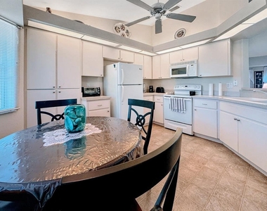18353 Grace Avenue - Photo Thumbnail 4