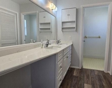 1620 Montia Court - Photo Thumbnail 19