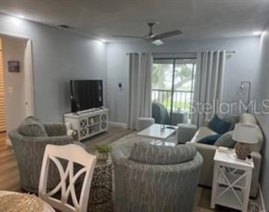 7886 Eagle Creek Drive - Photo Thumbnail 5