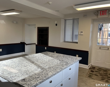 1399 State Street - Photo Thumbnail 6