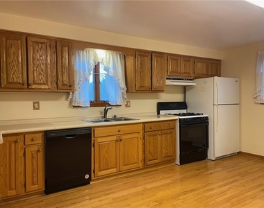 6121 Old William Penn Hwy - Photo Thumbnail 2